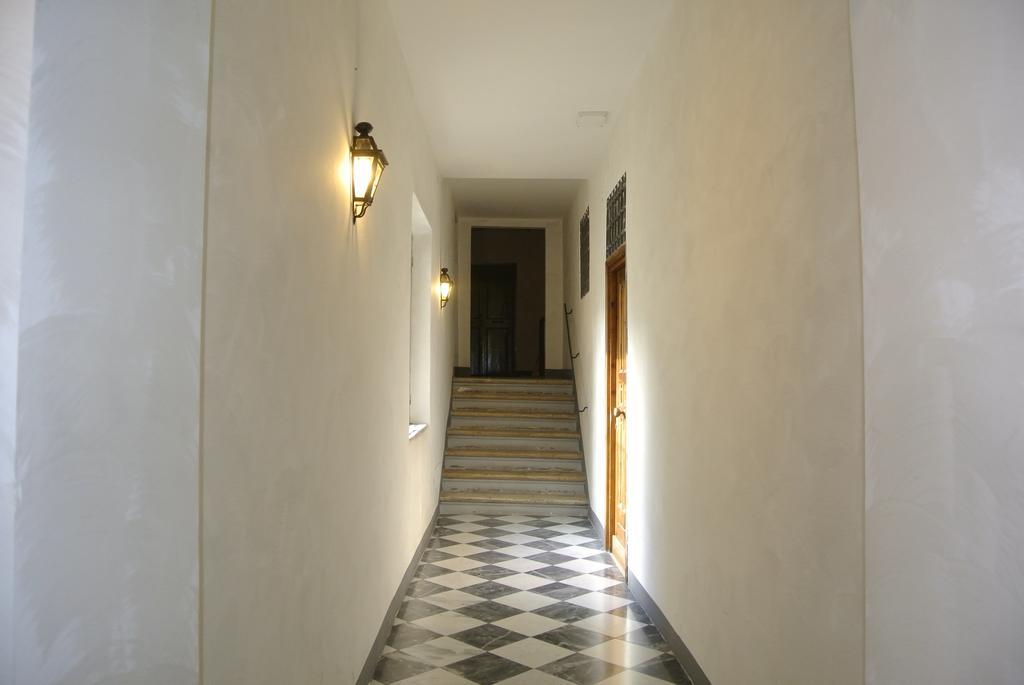 Pantheon Domus Valentino Apartment Rome Bagian luar foto